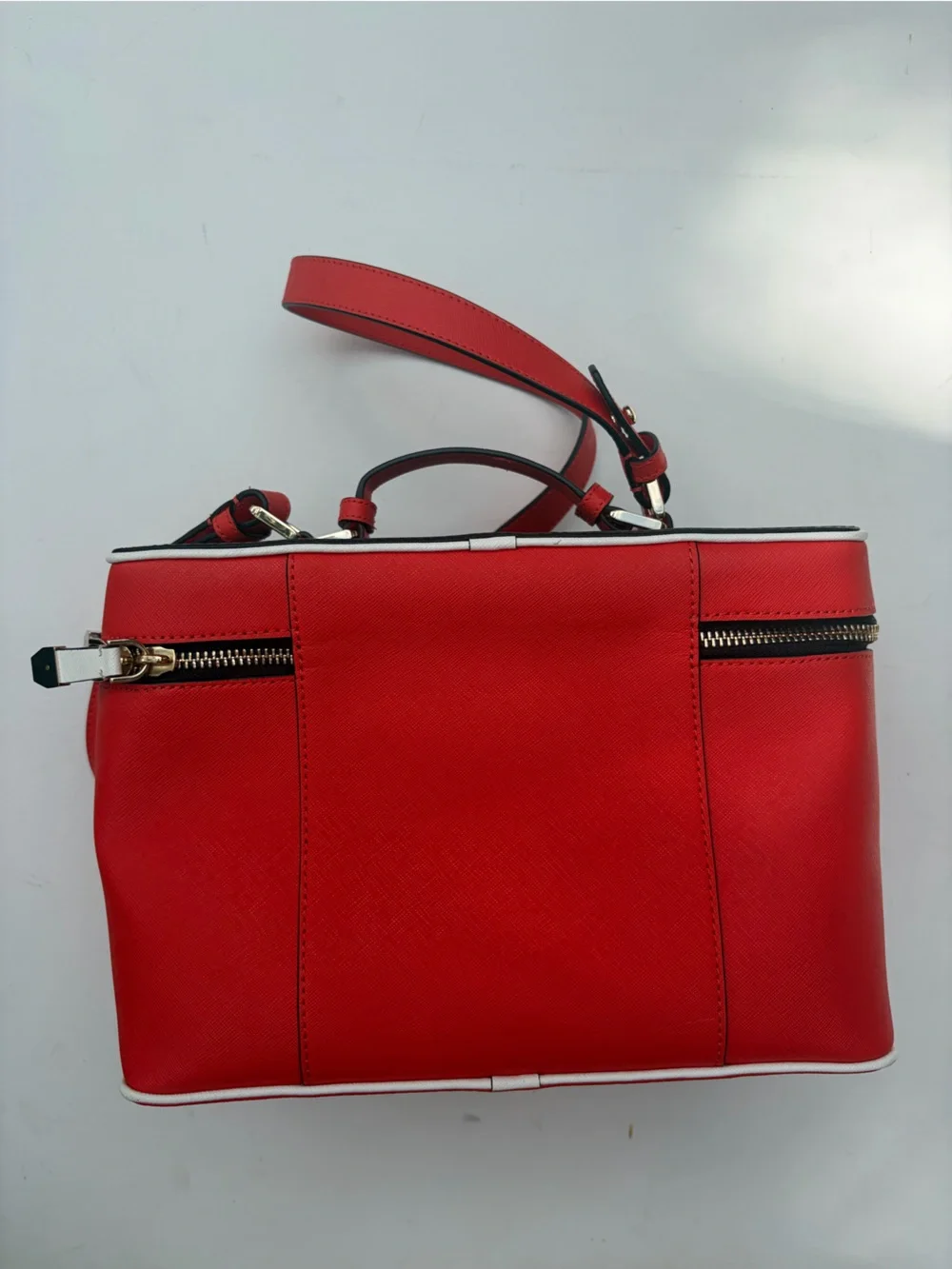 Henri Bendel Train Case